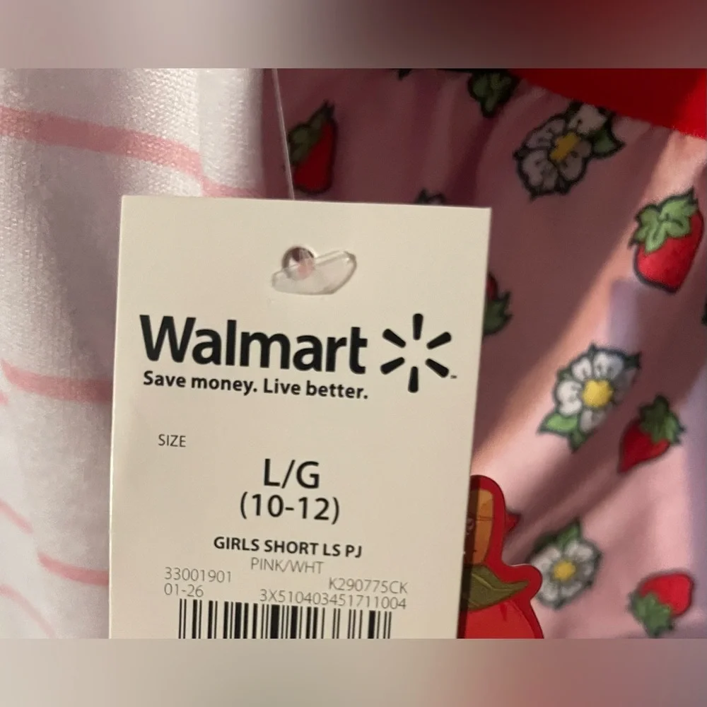 Strawberry Shortcake 🍓 adorable